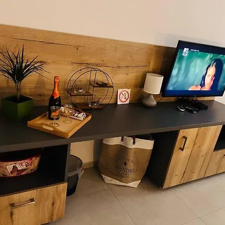 Sparrow Apartmens - Vrabcia Ulica 9, アパート *