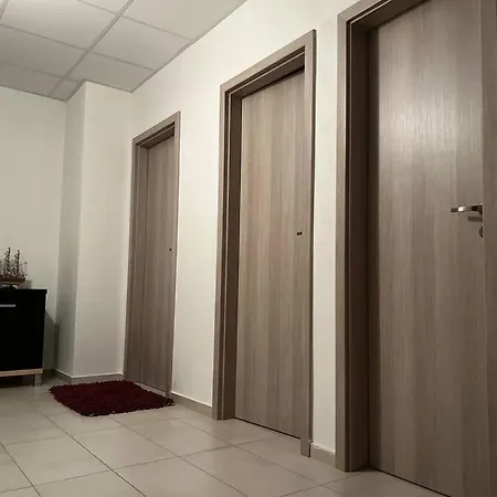 Sparrow Apartmens - Vrabcia Ulica 9,