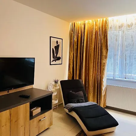 Sparrow Apartmens - Vrabcia Ulica 9, Košice