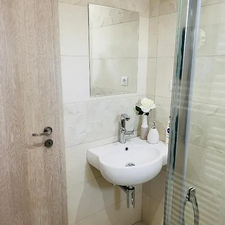 Sparrow Apartmens - Vrabcia Ulica 9, Apartment Kosice
