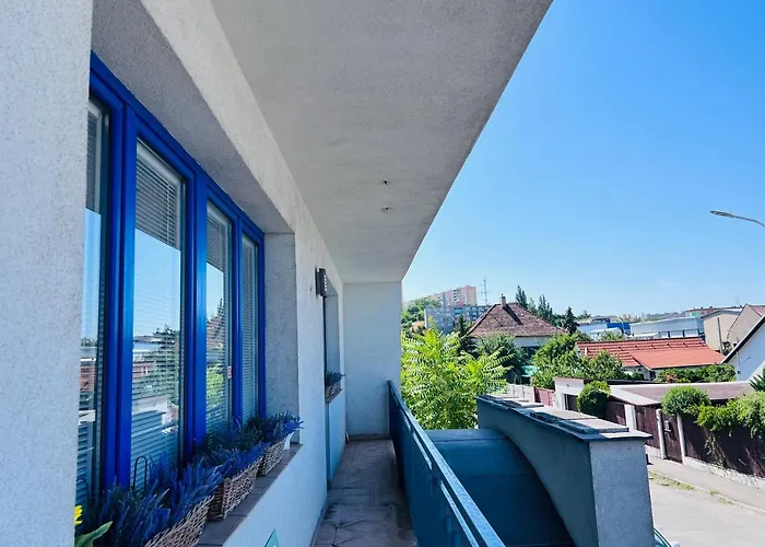 Sparrow Apartmens - Vrabcia Ulica 9, * Kosice