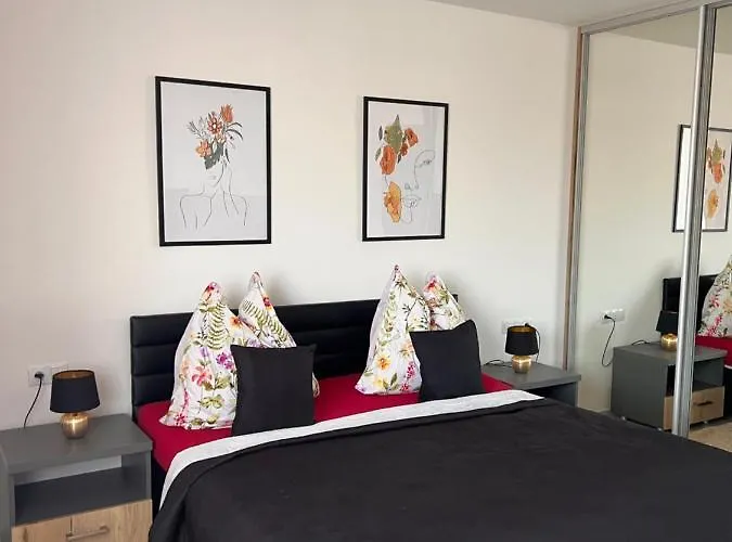 Sparrow Apartmens - Vrabcia Ulica 9, Apartmán Kosice